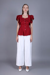 Elegant blouse with ruffle wing short-sleeve and gold ring buttons